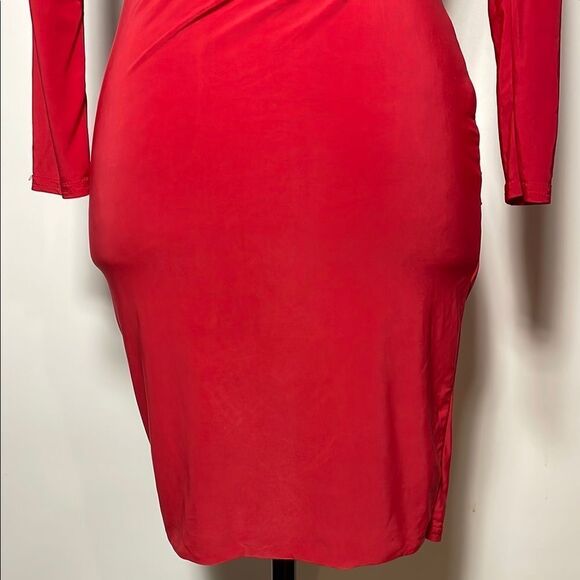 Pretty little thing Chic Red Dress - Picture 8 of 9